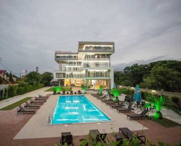 Фотографии Отель Hotel Nobilis Hall г. Кобулети (Грузия) №5 Фото Отель Hotel Nobilis Hall г. Кобулети 5