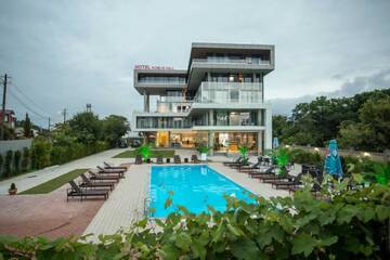 Фотографии Отель Hotel Nobilis Hall г. Кобулети (Грузия) №1 Фото Отель Hotel Nobilis Hall г. Кобулети 1