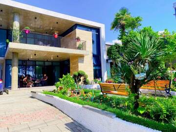 Фотографии Гостевой дом Villa NiNo г. Кобулети (Грузия) №1 Фото Гостевой дом Villa NiNo г. Кобулети 1