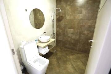 Фото номера Семейный номер с балконом Отель Hotel Homey Kobuleti г. Кобулети 13