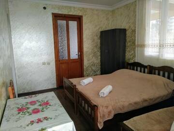 Фото номера Трехместный номер Мини-отель Guest House Nika &amp; Nina г. Кобулети 12