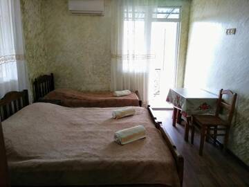 Фото номера Трехместный номер Мини-отель Guest House Nika &amp; Nina г. Кобулети 45