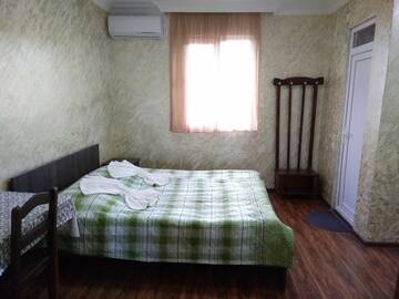 Фото номера Трехместный номер Мини-отель Guest House Nika &amp; Nina г. Кобулети 22
