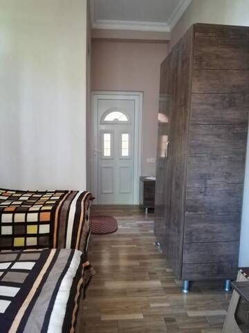 Фото номера Трехместный номер Мини-отель Hotel Guro г. Кобулети 15