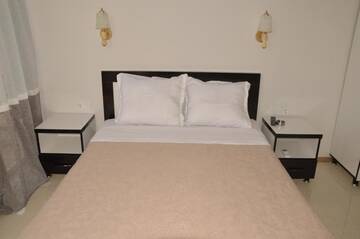 Фото номера Двухместный номер с 2 отдельными кроватями Отель Hotel Like г. Кобулети 30