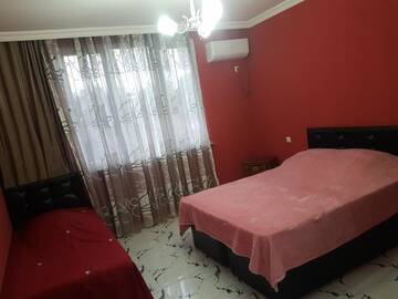 Фото номера Трехместный номер «Комфорт» с душем Гостевой дом Guest House Gugagio г. Кобулети 7