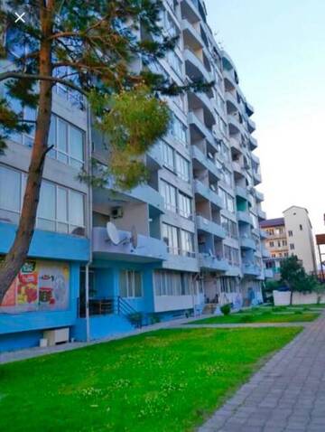 Фото номера Апартаменты с балконом Апарт-отели Black see apartment г. Кобулети 49