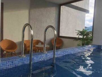 Фото номера Люкс с видом на море и собственным бассейном Отель Kent Hotel г. Кобулети 3