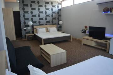 Фото номера Трехместный номер Делюкс Отель Kent Hotel г. Кобулети 6