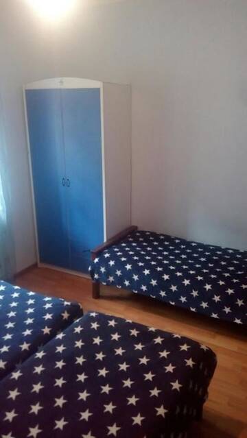 Фото номера Трехместный номер с собственной ванной комнатой Гостевой дом Guesthouse Gia г. Кобулети 3