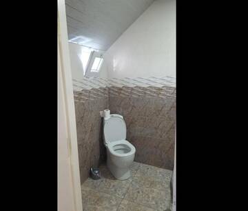 Фото номера Трехместный номер с балконом Курортные отели Hotel Near the Sea г. Кобулети 32