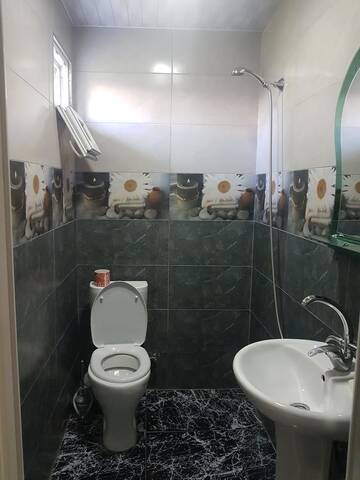 Фото номера Стандартный четырехместный номер Курортные отели Hotel Near the Sea г. Кобулети 3