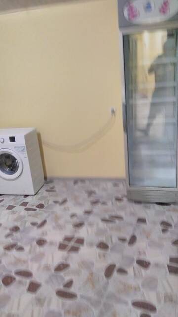 Фото номера Улучшенный трехместный номер Отели типа «постель и завтрак» Private House In Kobuleti г. Кобулети 5