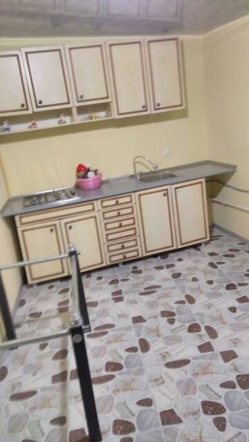 Фото номера Улучшенный трехместный номер Отели типа «постель и завтрак» Private House In Kobuleti г. Кобулети 6