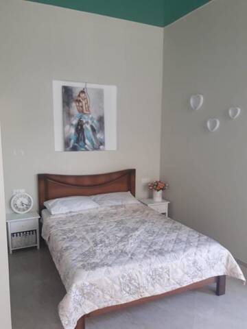 Фото номера Cемейный номер с собственной ванной комнатой Гостевой дом Guest House Anna г. Кобулети 5