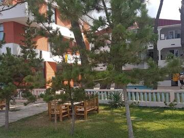Фото номера Двухместный номер Делюкс с 1 кроватью Гостевой дом Midia Guest House г. Кобулети 9