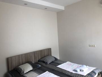Фото номера Дом с 1 спальней Дома для отпуска Guest house Romanadze г. Кобулети 3
