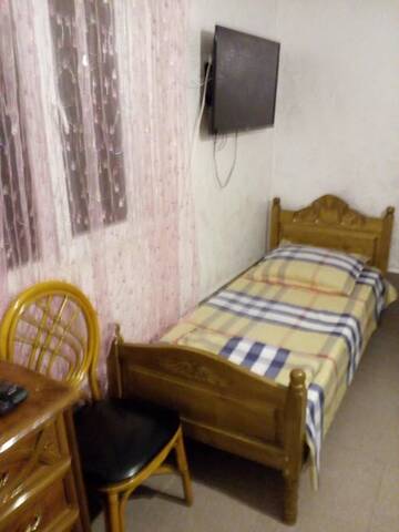 Фото номера Стандартный четырехместный номер Курортные отели Mini Hotel on Guramishvili 22 г. Кобулети 3