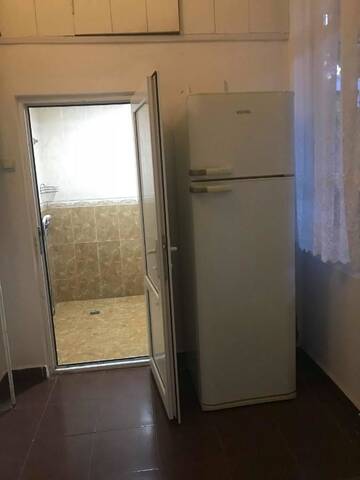 Фото номера Cемейный номер с собственной ванной комнатой Гостевой дом Guesthouse in Kobuleti г. Кобулети 3