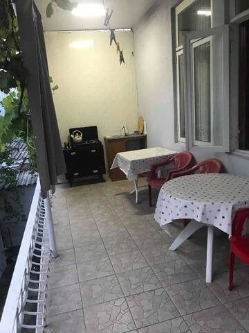 Фото номера Cемейный номер с собственной ванной комнатой Гостевой дом Guesthouse in Kobuleti г. Кобулети 2