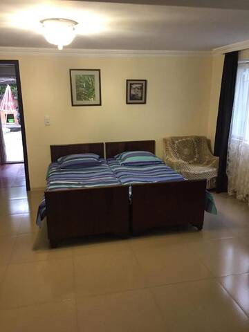 Фото номера Четырехместный номер с общей ванной комнатой Гостевой дом Guesthouse in Kobuleti г. Кобулети 5
