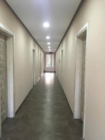 Фото номера Трехместный номер с балконом Гостевой дом Guest House Kobuleti on Aghmashenebeli г. Кобулети 2