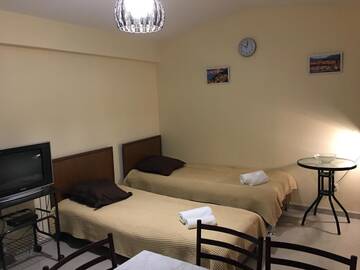 Фото номера Семейный номер-студио Отели эконом-класса Kobuleti Beach Hotel г. Кобулети 8