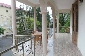 Фото Мини-отель BadriHotel г. Кобулети 4