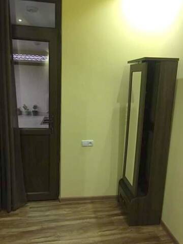 Фото номера Двухместный номер с 2 отдельными кроватями Мини-отель BadriHotel г. Кобулети 22