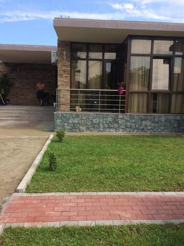 Фото Гостевой дом Guesthouse in Qobuleti г. Кобулети 1