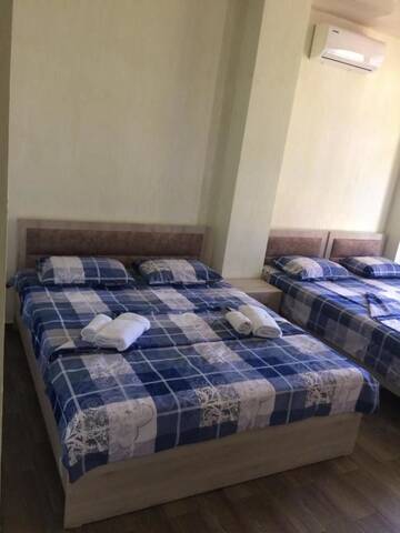 Фото номера Классический четырехместный номер Гостевой дом Guesthouse in Qobuleti г. Кобулети 6