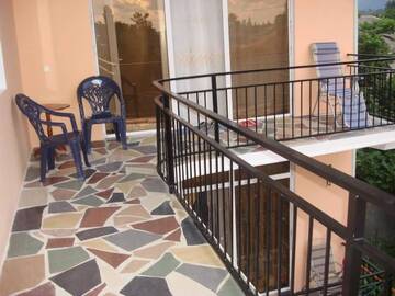 Фото номера Люкс с балконом Отель Hotel Resanda г. Кобулети 2