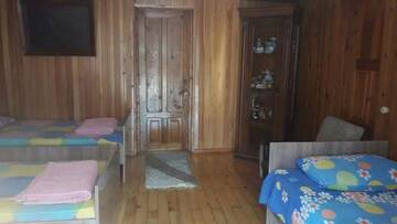 Фото номера Трехместный номер Гостевой дом Niks House г. Кобулети 9