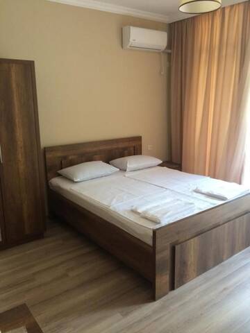 Фото номера Двухместный номер с 1 кроватью с видом на море Отель Summer House г. Кобулети 27