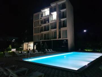 Фото номера Трехместный номер Отель Comfort Inn г. Кобулети 39