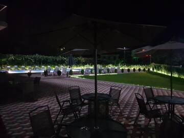 Фото номера Трехместный номер Отель Comfort Inn г. Кобулети 24