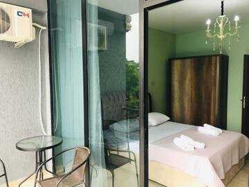 Фото номера Большой двухместный номер с 1 кроватью Отель K. Beach Hotel г. Кобулети 14