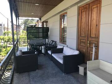 Фото номера Семейный номер с балконом Гостевой дом Jemo guests house г. Кобулети 19