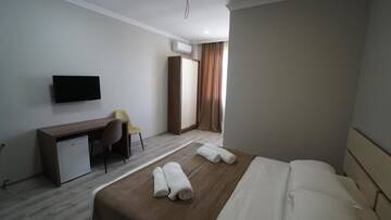 Фото номера Стандартный двухместный номер с 1 кроватью Отель hotel horizon г. Кобулети 20