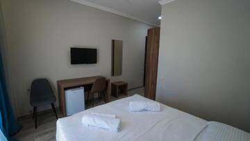 Фото номера Стандартный двухместный номер с 1 кроватью Отель hotel horizon г. Кобулети 27