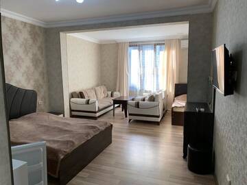 Фото номера Классический трехместный номер Отель Hotel Max г. Кобулети 4