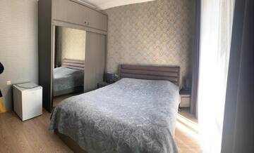 Фото номера Двухместный номер Делюкс с 1 кроватью и балконом Отель Hotel Max г. Кобулети 3