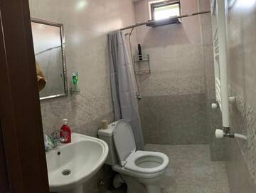 Фото номера Двухместный номер с 1 кроватью и балконом Отель Hotel Max г. Кобулети 4