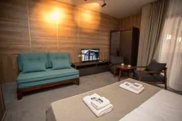 Фото номера Двухместный номер с 1 кроватью Отель Hotel Nobilis Hall г. Кобулети 2