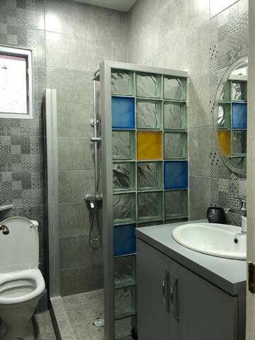 Фото номера Четырехместный номер &quot;Комфорт&quot; Гостевой дом Villa NiNo г. Кобулети 5