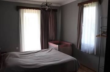 Фото номера Дом с 3 спальнями Дома для отпуска Дом на пляже Black sea House г. Кобулети 19