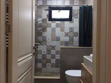 Фото номера Дом с 3 спальнями Дома для отпуска City House г. Кобулети 22