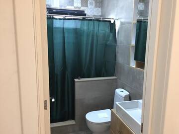 Фото номера Дом с 3 спальнями Дома для отпуска City House г. Кобулети 34